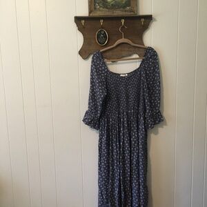 Neuflora Everett dress in blue floral - size Large